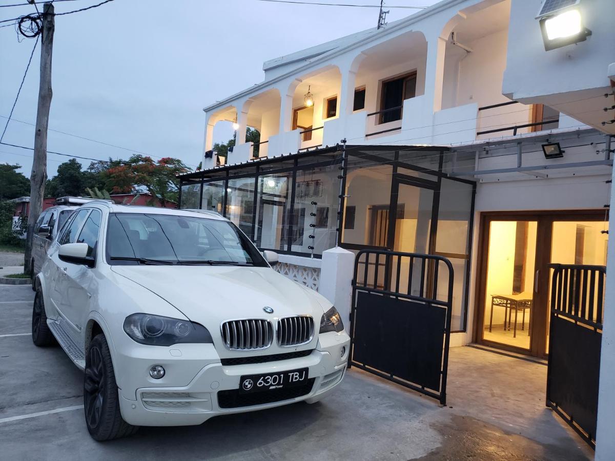 Satrana Hotel Tamatave 图阿马西纳 外观 照片