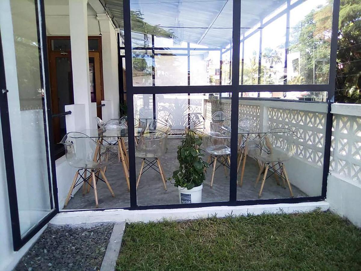 Satrana Hotel Tamatave 图阿马西纳 外观 照片